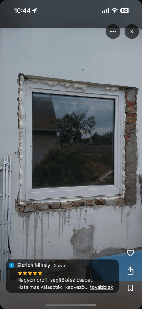 bontott ablak beépítve